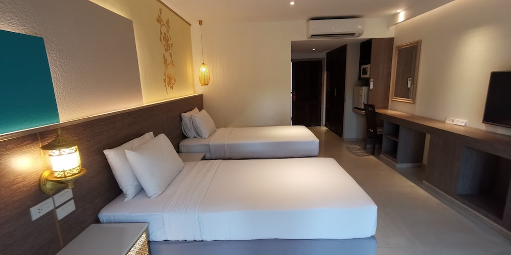 Superior Double Room, 1 King Bed photo 3