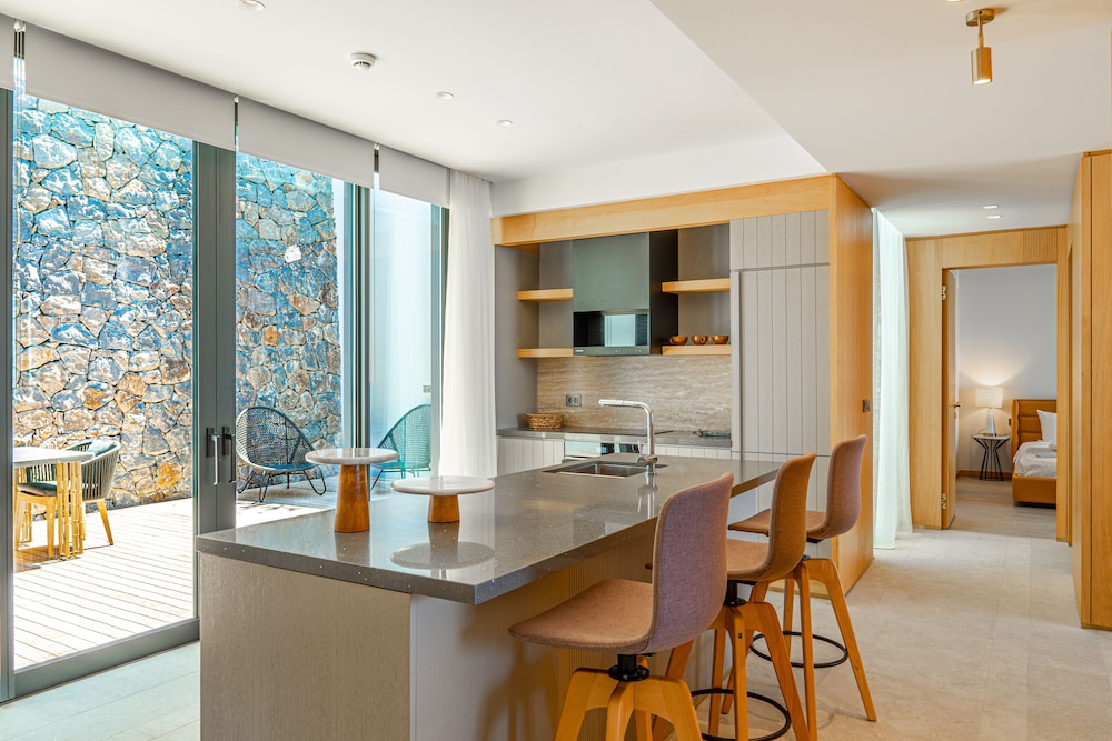 4+1 Villa Residence with Private Pool - Photo 13