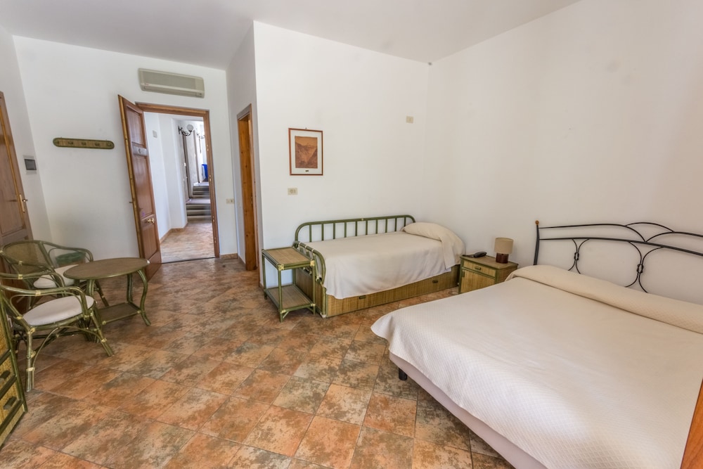 Double Room Single Use photo 2