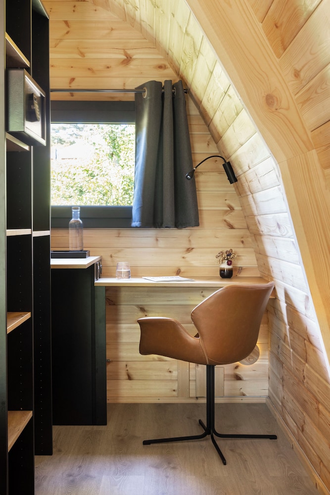 Room, 1 Queen Bed (Eco-Lodge) - Photo 4