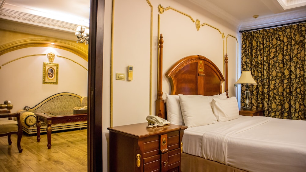 Two bedroom Suite - Photo 6