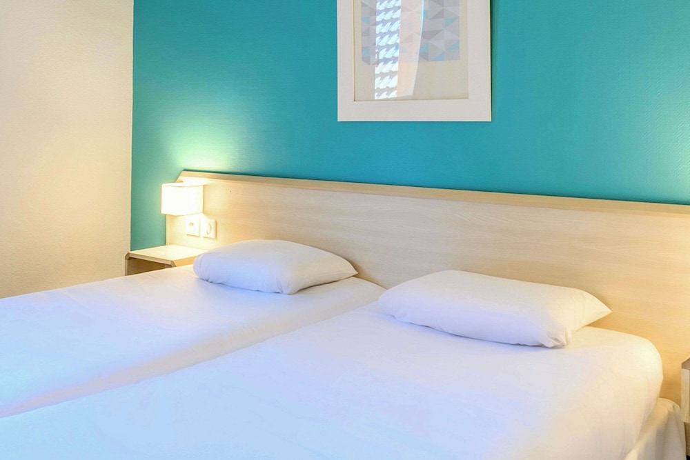 Standard Twin Room, 2 Twin Beds, Non Smoking - Photo 3