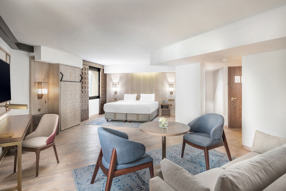 Junior Suite - Photo 1