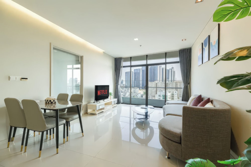 Superior Apartment, 1 Bedroom, Kitchen, City View