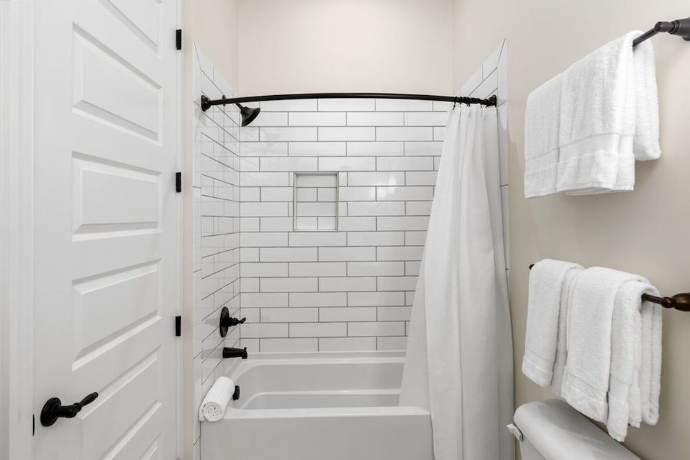 Premium 2BR at Luxe23, Billede 5