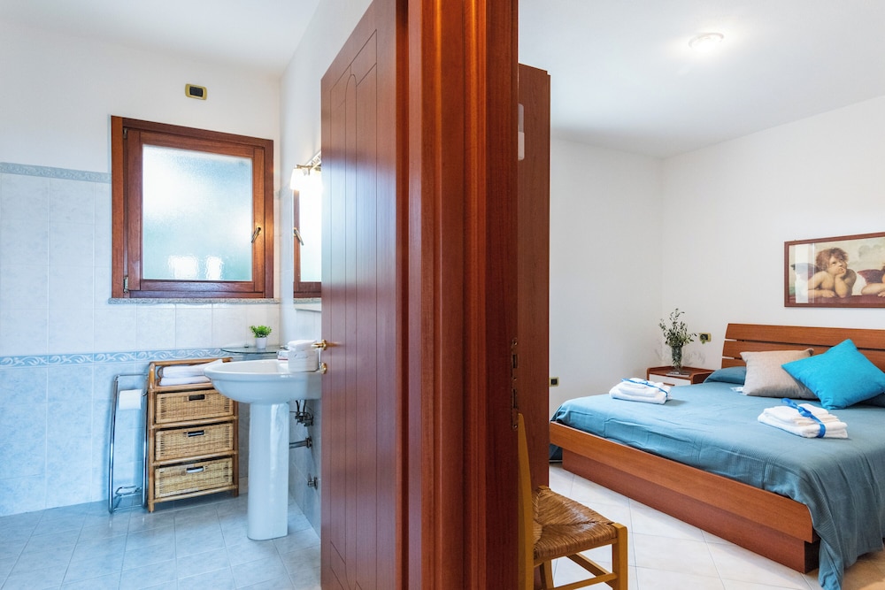 Family Apartment, Multiple Bedrooms (Residence I Mirti n. 11)