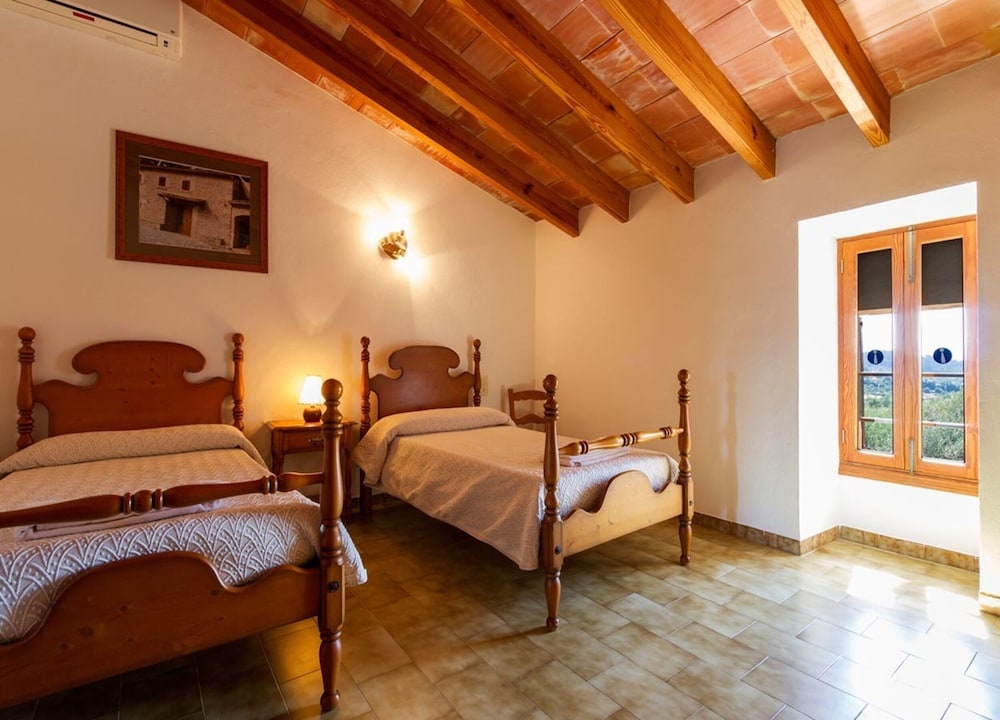 Villa Familiar, 5 Habitaciones, Vista a la Piscina