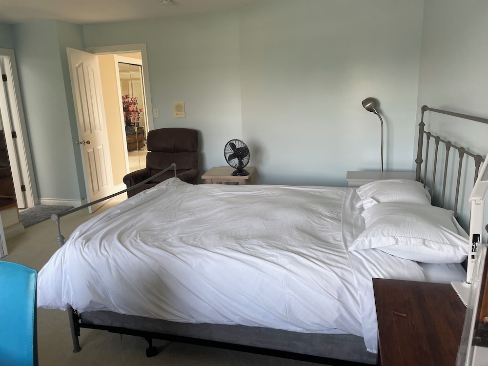 Family Room photo 2