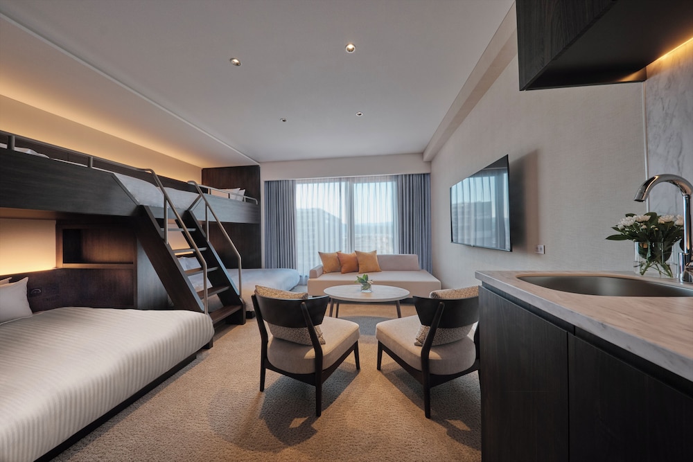 Executive Bunk - Photo 1