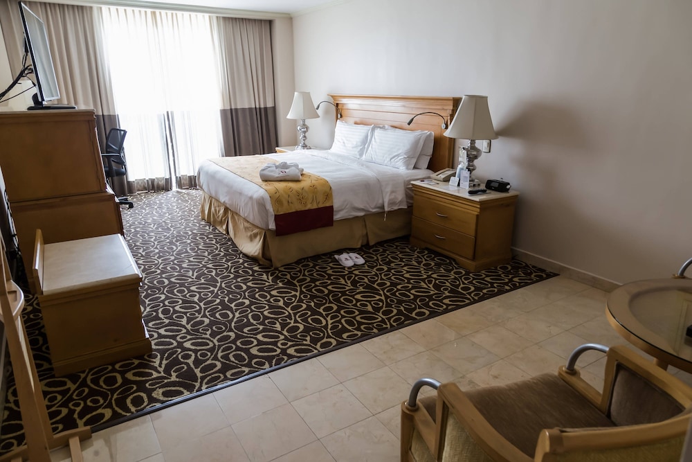 Executive Room, 1 King Bed