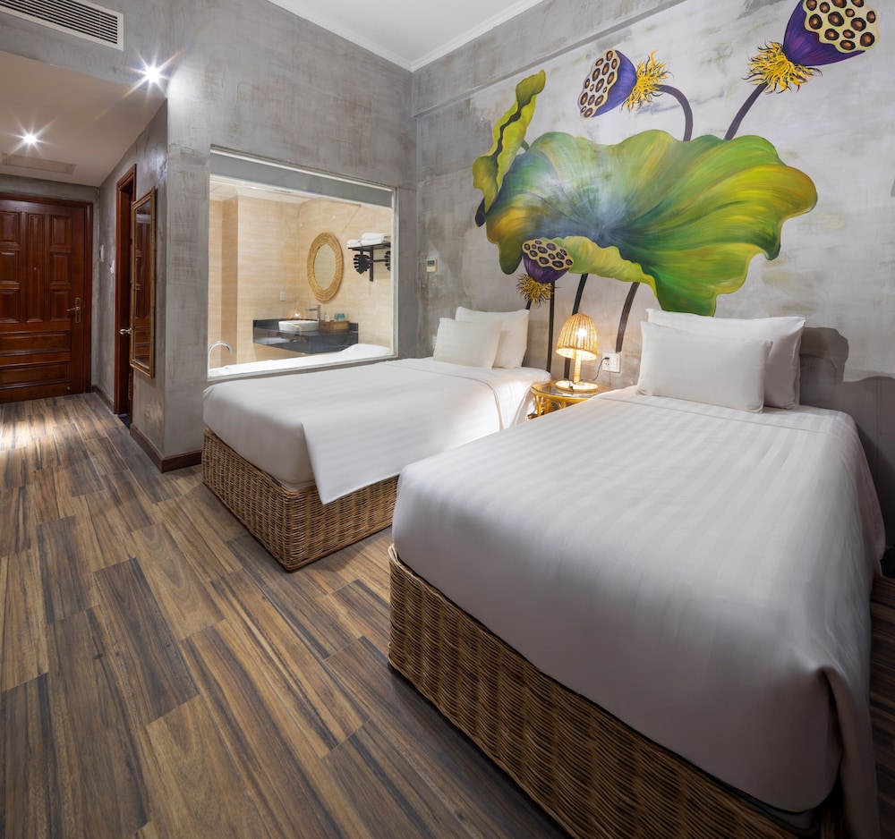 Superior Room, Sea View - Photo 4