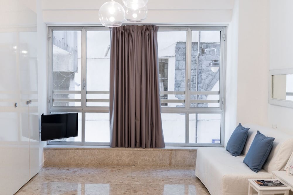 City Apartment photo 2