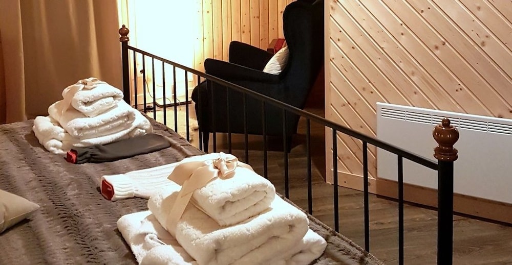 Luxury Suite, 1 King Bed, Private Bathroom, Mountain View (Casita Stella) photo 3