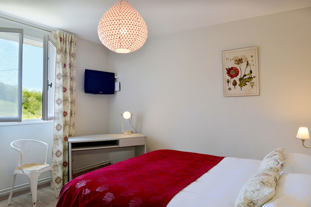 Standard Double Room photo 3