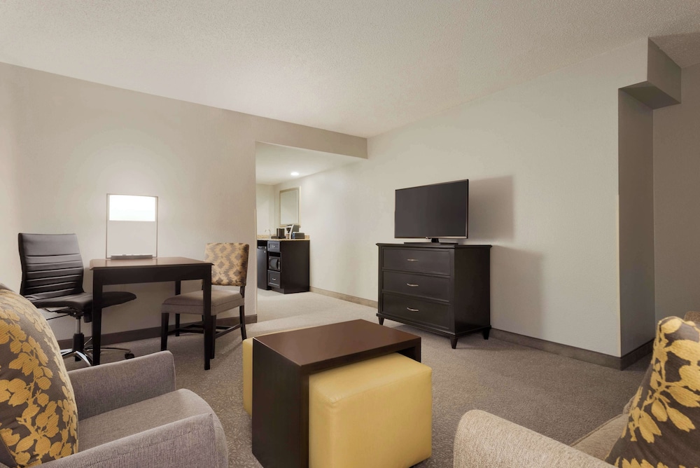 Room, 1 King Bed, Corner