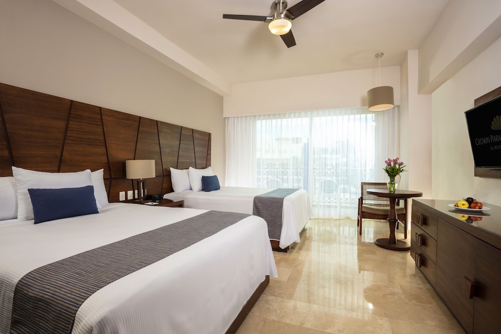 Deluxe Room - Photo 1