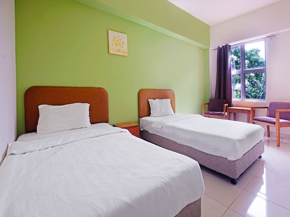 Deluxe Twin Room - Photo 1