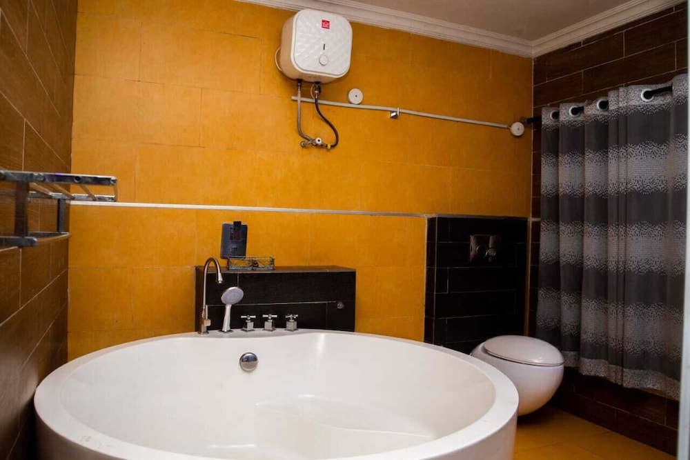 Standard Room - Photo 16