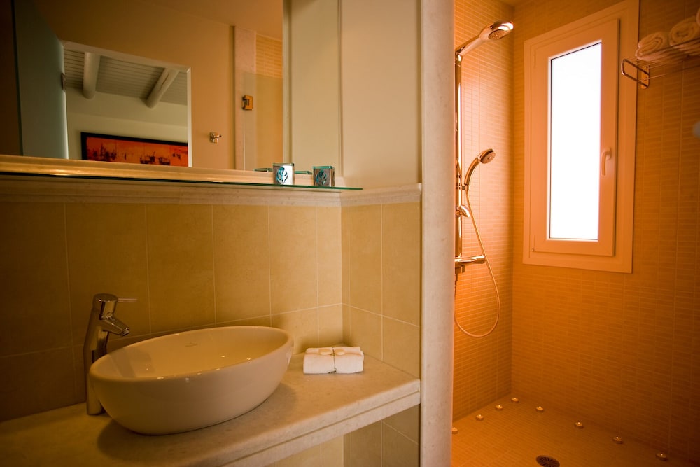Junior Suite - Photo 33