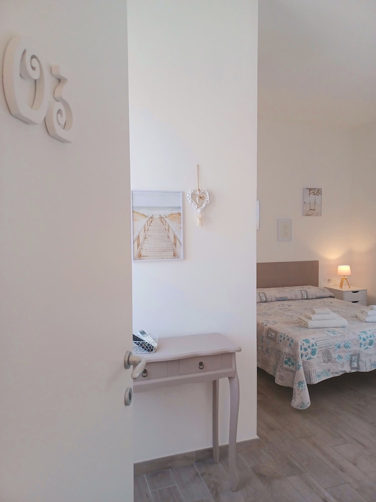 Comfort Triple Room, Non Smoking, Garden View photo 3