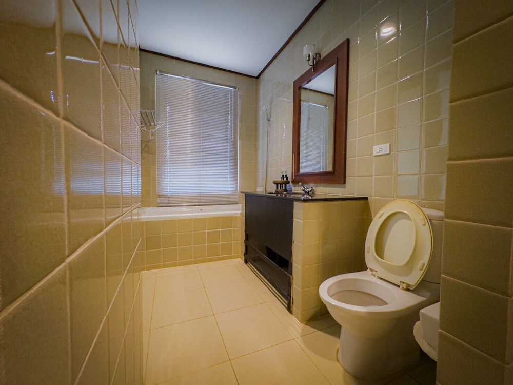 Private Villa King Room - Photo 10