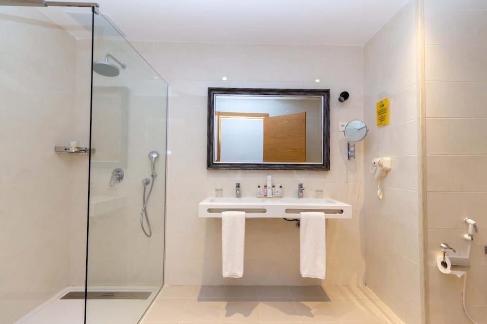 Superior Suite photo 3