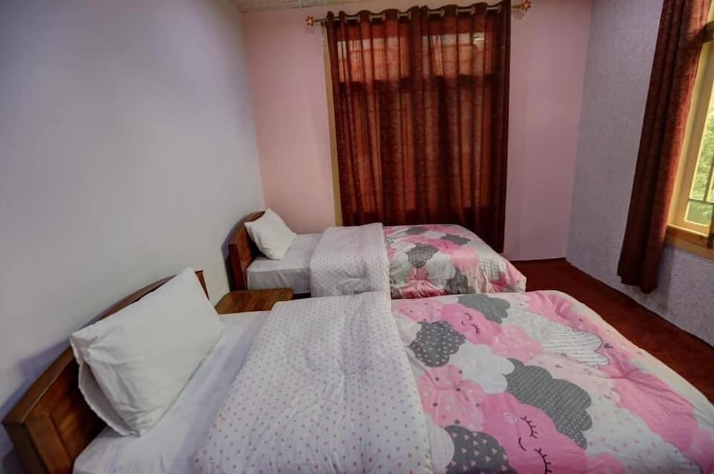 Standard Double Room photo 3