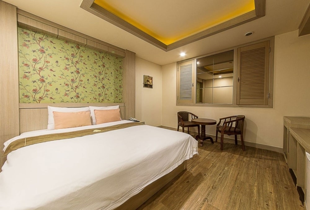 Standard Room photo 1