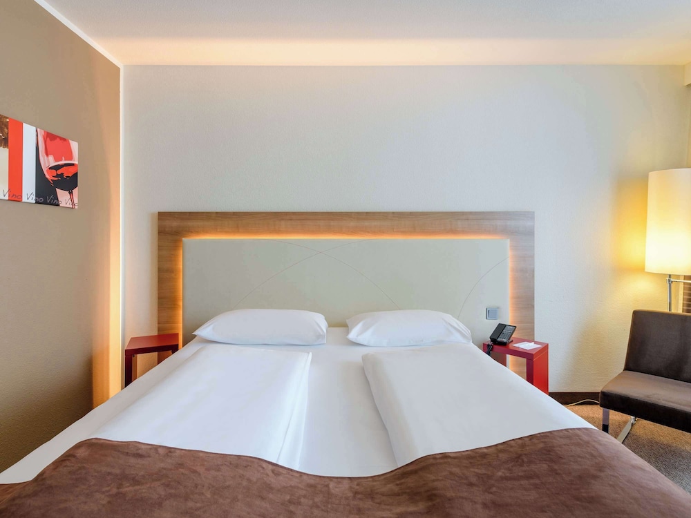 Superior Room, 1 King Bed - Photo 8