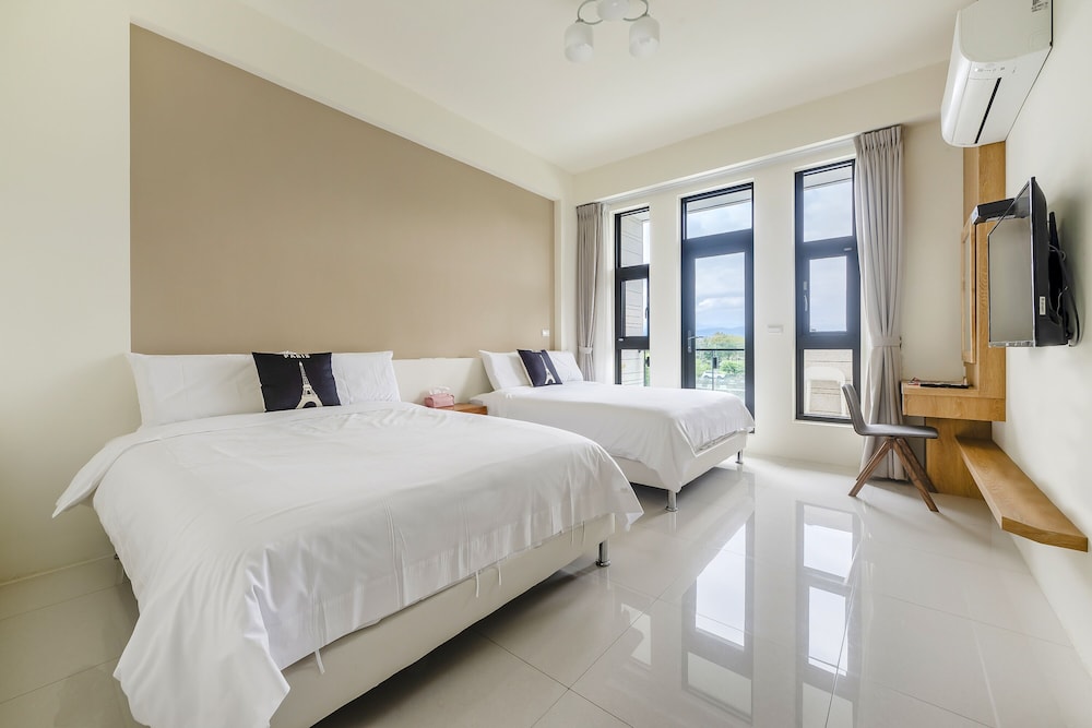 Quadruple Room, Balcony photo 1
