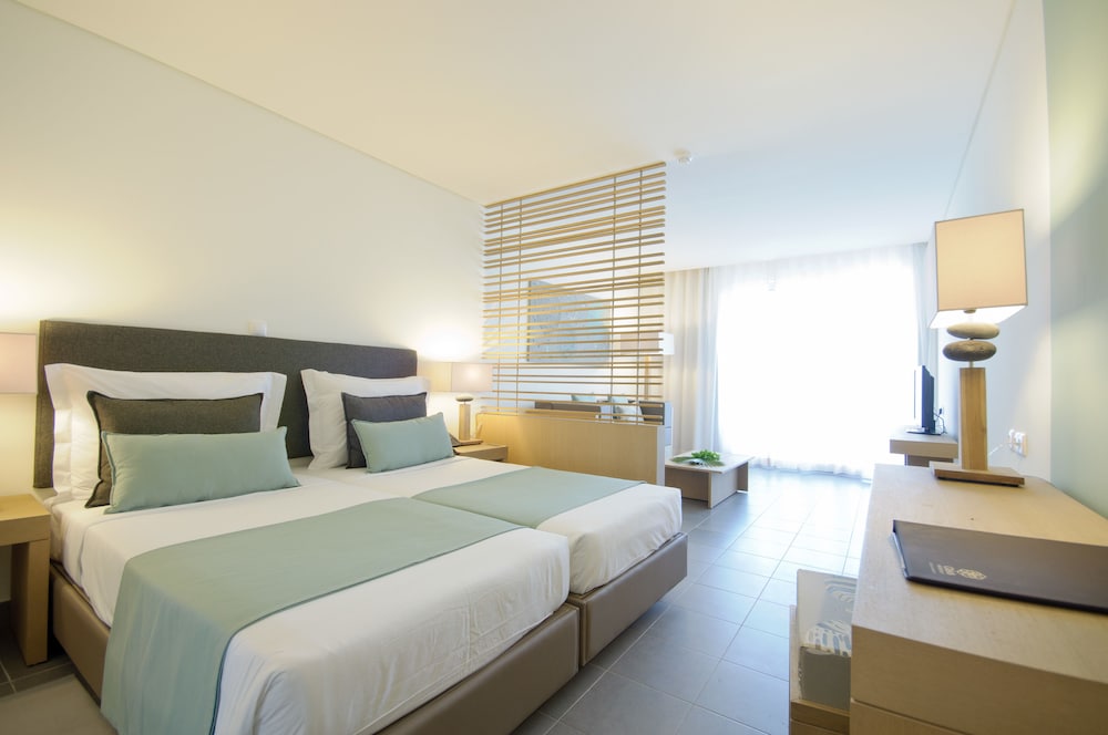 Superior Room, Garden View