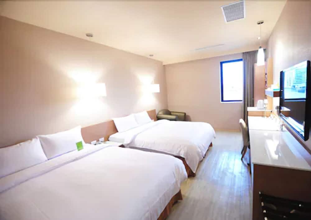 Quadruple Room photo 3