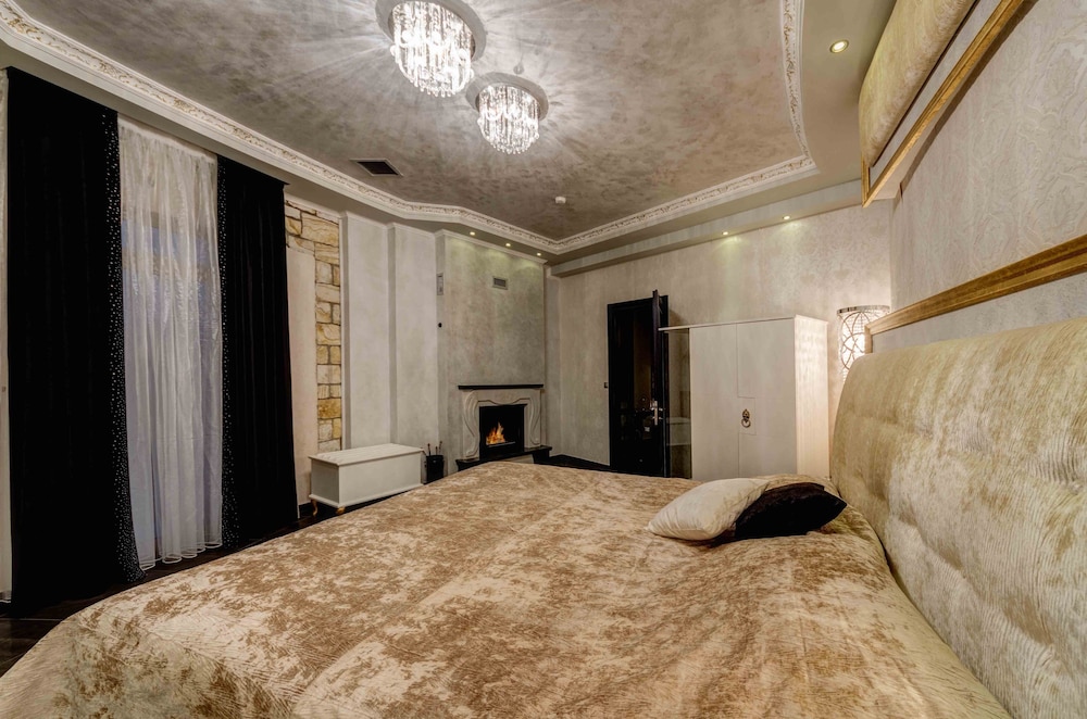 Luxury Room photo 2