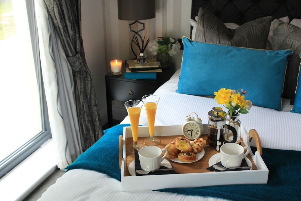 Premium Room, 1 King Bed photo 1