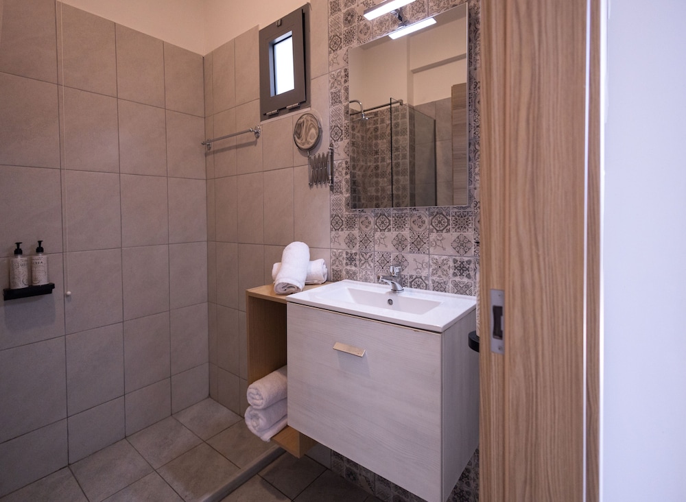 Standard Room with Garden View photo 3