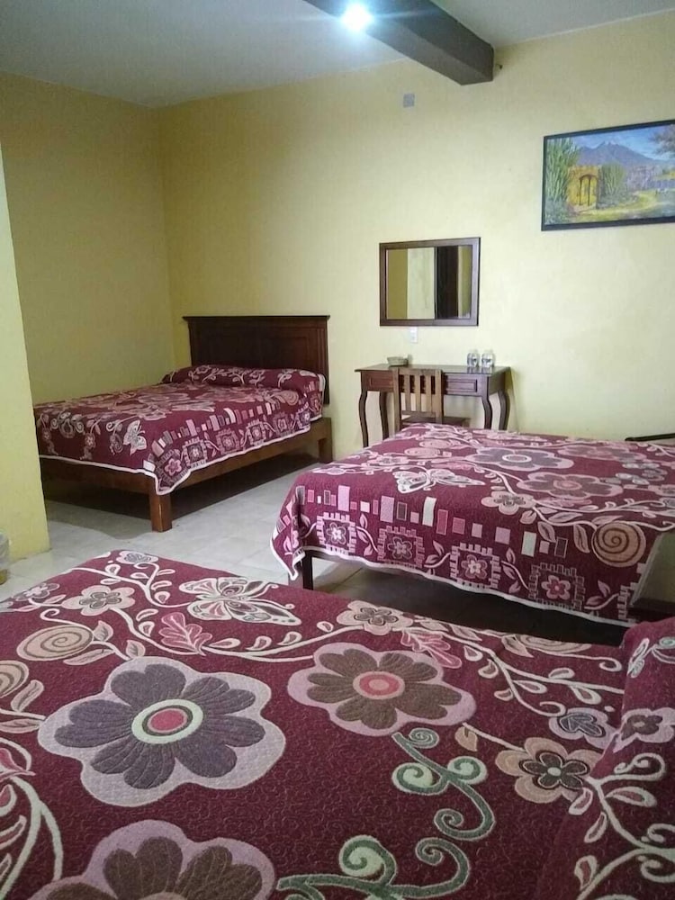Traditional Triple Room photo 3
