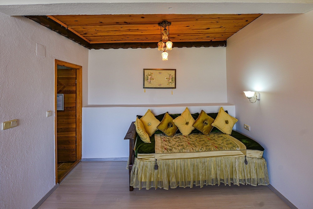 Daffodil Room, Sea View photo 3