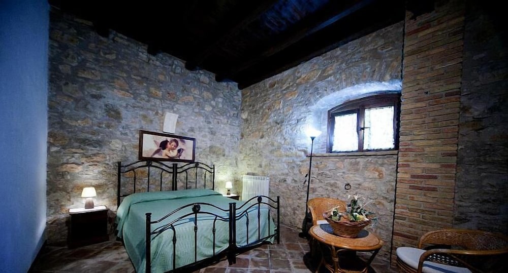 Double or Twin Room photo 2