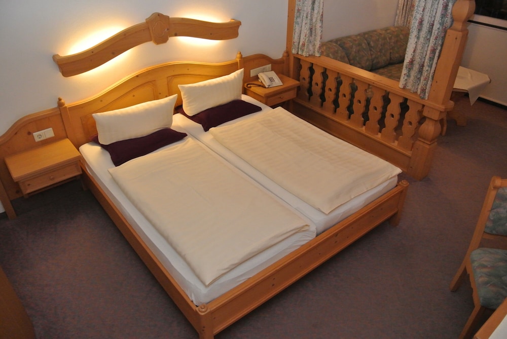 Standard Double Room, Balcony photo 1