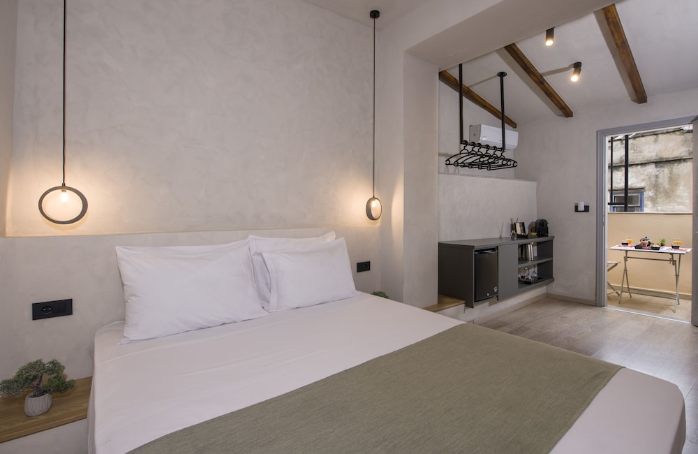 Superior Double Room (2nd Floor) photo 3