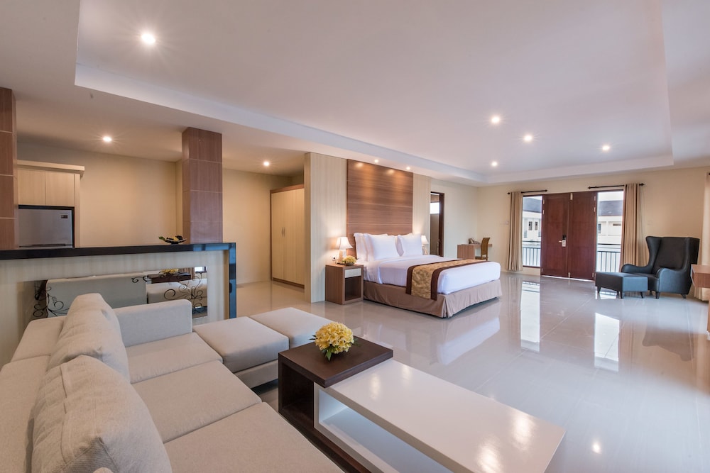 Executive Suite