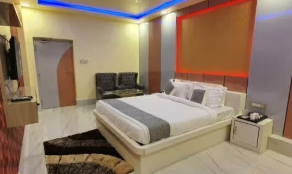 Deluxe Room, City View photo 3