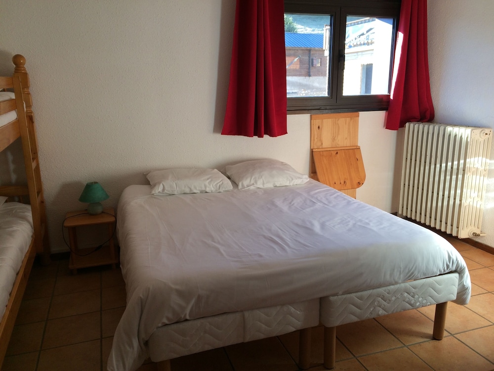 Economy Quadruple Room