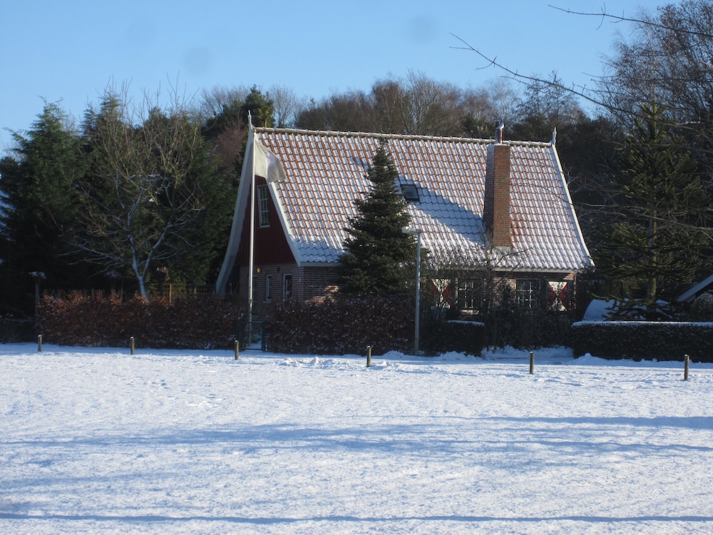 House, 2 Bedrooms (Het Roodborstje) photo 2