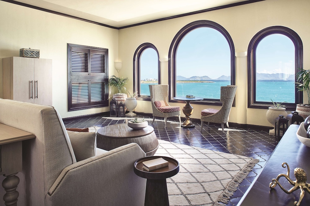 Suite, 1 Bedroom, Beachfront (pool)