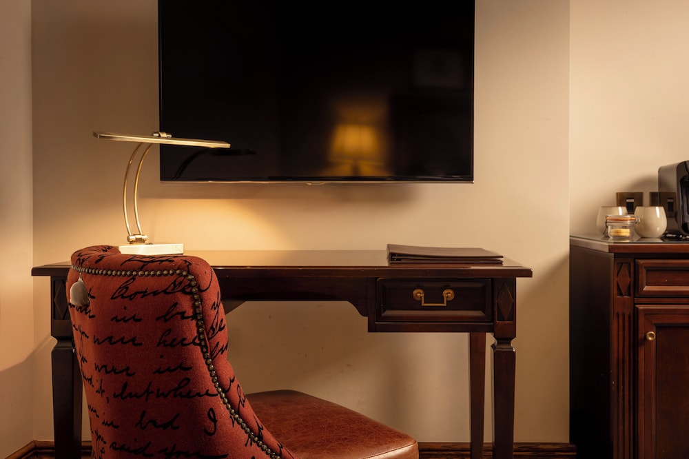 King Room - Disability Access photo 3