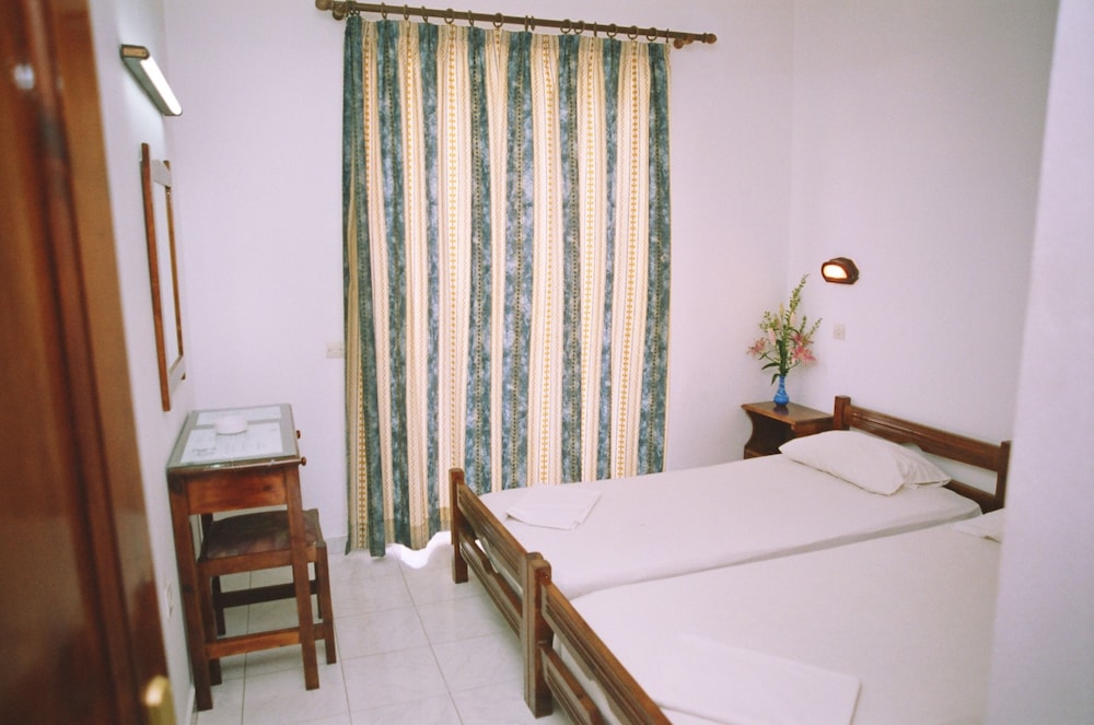 Studio, Pool View (for 2)