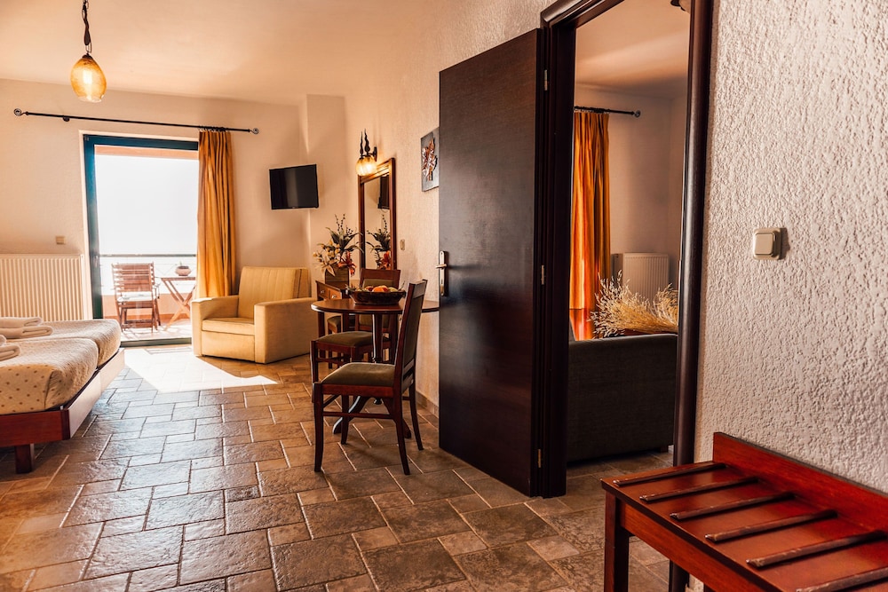 Executive Suite, Sea View photo 3