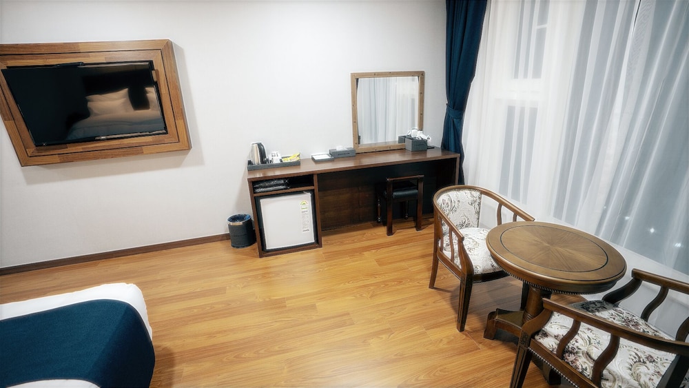 Standard Room - Photo 3