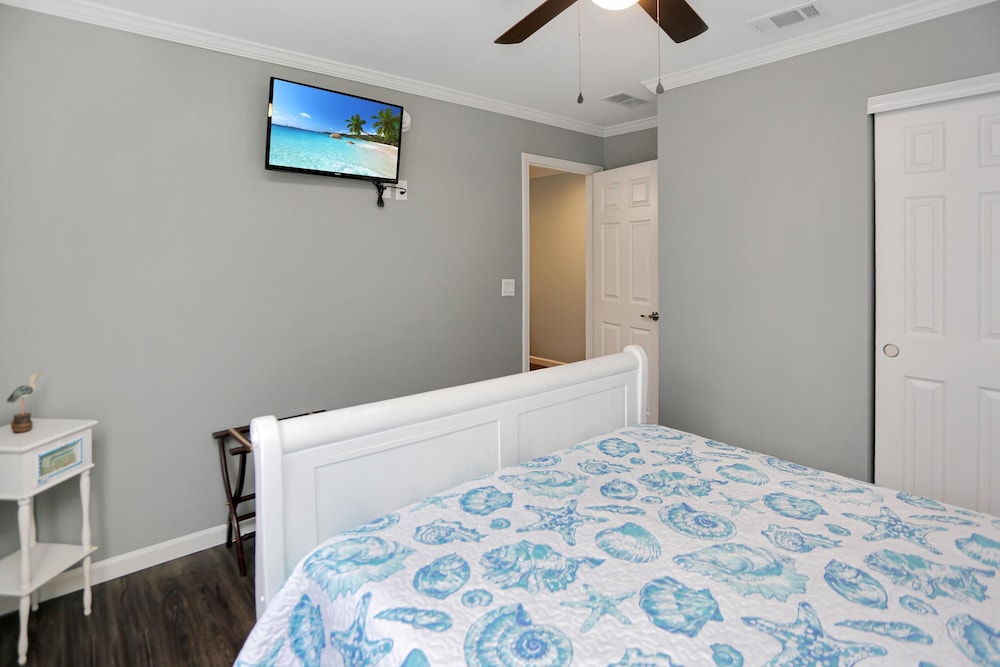 House, Multiple Beds (Salty Breeze) photo 1